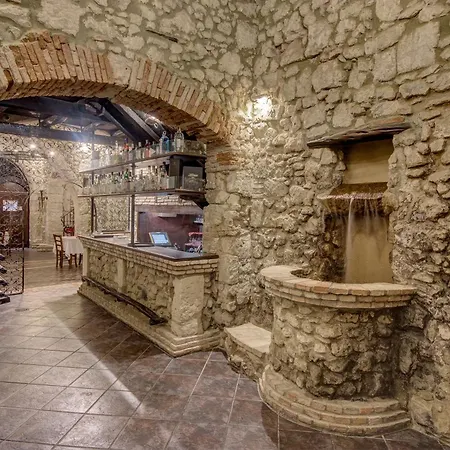 Right House Via Sulis 61 - Neighborhood In Town Apartment Cagliari